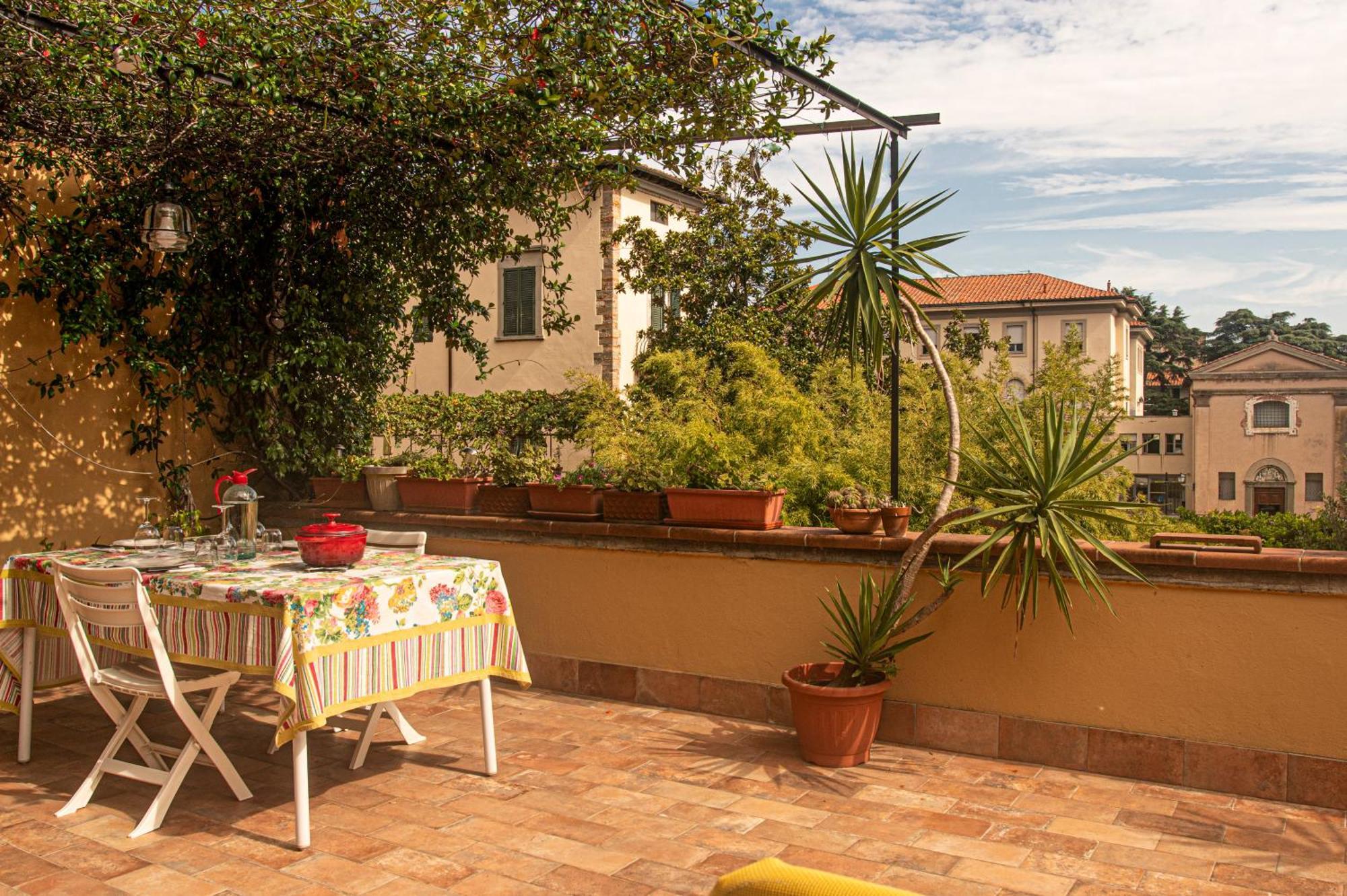 Apartament Palazzo Micheletti Lukka Zewnętrze zdjęcie